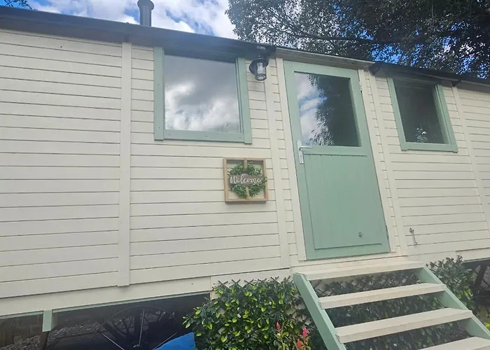 Cobblers Cabin Pet Friendly Cabin